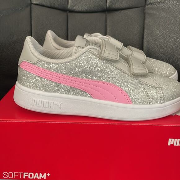 Puma Girl’s Gray Violet & Pink Glitz Glam Smash Sneaker Size 2 New in box - Picture 2 of 8